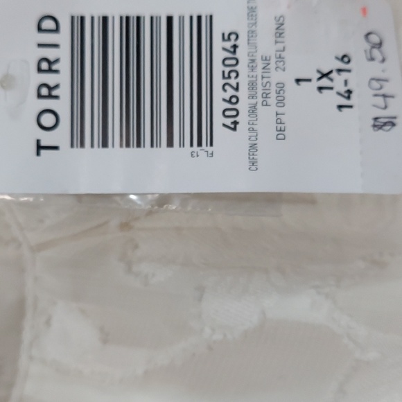 NWT Torrid Chiffon Clip Floral Bubble Hem Flutter Sleeve Top Pristine 1X (14-16) - Picture 7 of 7